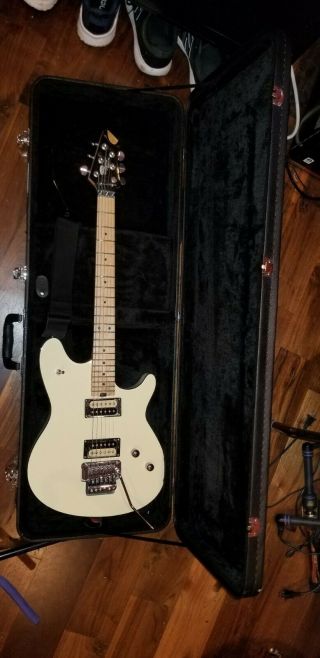 Evh Wolfgang Special Electric Guitar With Floyd Rose Vintage White
