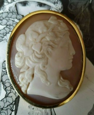 Antique French Cameo Brooch 18k Solid Gold
