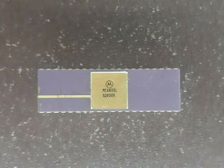 1x Cpu Ic Chip Motorola Mc6800l G Vintage Ceramic Cpu For Gold Scrap Recovery