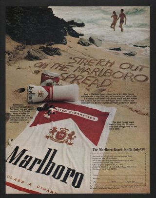 1970 Marlboro Cigarettes Offer - Beach Towel & Bag & Radio Vintage Advertisement