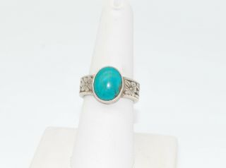 Vintage Sterling Silver Turquoise Ring With Flowers On The Band - Size 7
