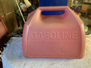 Vintage Gott/rubbermaid 5 Gallon Red Vented Plastic Gas Can