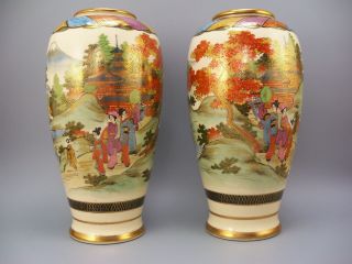 Pair Japanese Taisho Period Shimazu Satsuma Vases With Embroidered Case