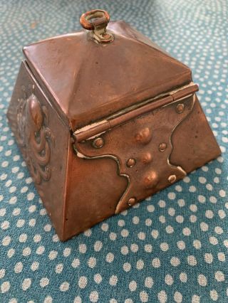 Rare Collectable Newlyn Copper Arts And Craft Inkwell 3