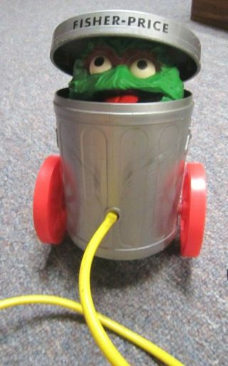 Vintage 1977 Fisher Price Sesame Street Oscar The Grouch Trash Can Pull Toy