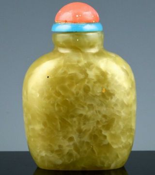 GREAT OLD CHINESE CARVED YELLOW JADE AGATE HARDSTONE SNUFF BOTTLE 3