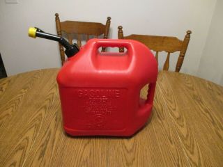 Vintage Pre Ban Blitz 5 Gallon Gas Can Self Venting Fast Pouring Spout And Cap