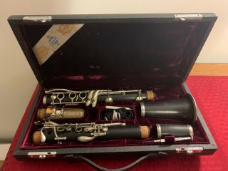 Antique Harry E Obrien Clarinet 278.  Crystal Mouth Piece.  All U.  S.  A.