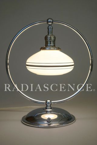 ART DECO STREAMLINE MODERN CHROME RING GLASS TABLE LAMP 30 ' s FARIES MARKEL CHASE 3