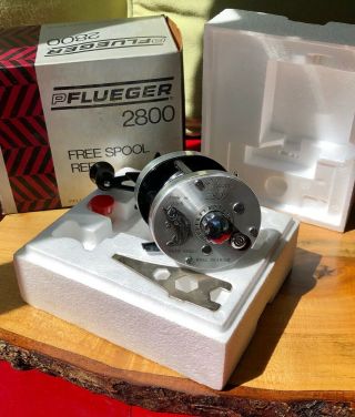 Pflueger 2800 Spool Reel W/ Box,  Paperwork & Parts Kit