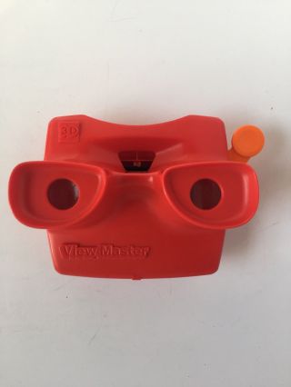 VINTAGE VIEW MASTER 3 - D RED IN COLOR COLLECTIBLE 2