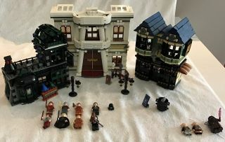 Lego Harry Potter Diagon Alley 10217 - 100 Complete Set W Box,  Books,  Minifigs