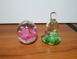 Vintage Joe St Clair Controlled Bubble Paperweights Set Of 2