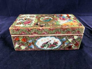 Good Antique Chinese Canton Famille Rose Porcelain Box.  C1880.