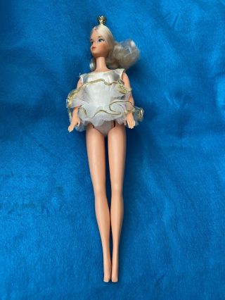 Vintage Ballerina Barbie Doll 9093 Blonde Crown Tutu 1976 Minty
