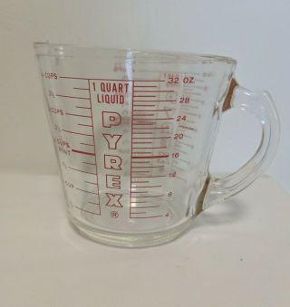 Vintage Pyrex 532 4 - Cup 1 - Quart Red Lettering Glass Measuring Cup Usa Chip