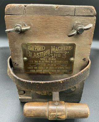 Antique Dupont Blasting Machine Dynamite Plunger Mining / Railroad