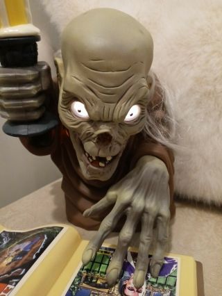 Vintage Tales From The Crypt Halloween Cryptkeeper Light Up Candelabra 1996 Book