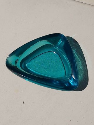 Vintage Mid - Century Teal Glass Ashtray MCM Atomic Boomerang Small 3in 2