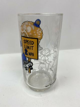 VINTAGE MCDONALDS BIG MAC GLASS 1977 COLLECTOR SERIES FAST FOOD CUP SHERIFF COP 2