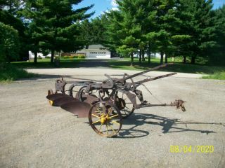 Massey Harris 3/12 Antique Tractor Plow Deere Farmall Oliver Allis B