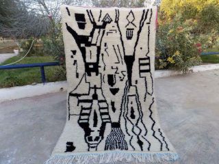 Ben Ourain Rug Moroccan Handmade Wool Berber Vintage Rug Carpet Azilal Rug