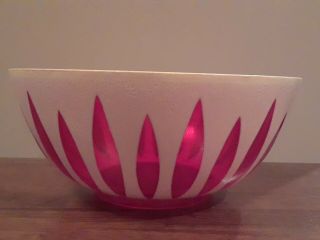 Vintage Regaline Red Lotus Bowl 9 In Plastic