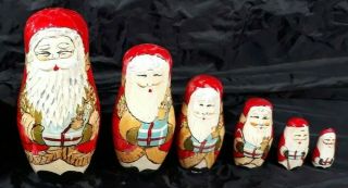 Vintage Wooden Nesting Santa Claus Dolls Set Of 6