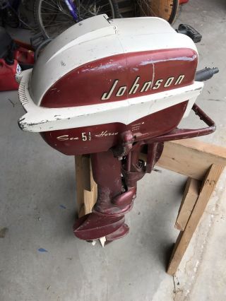Antique Vintage 1957 5.  5 Hp Johnson Sea Horse Outboard Boat Motor