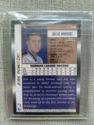 1998 - 99 Topps Chrome 154 Dirk Nowitzki RC Rookie Card Dallas Mavs HOF 2