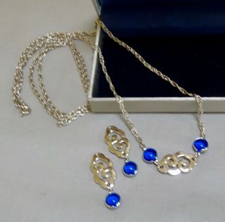 Vintage Costume Jewellery - Sarah Coventry Gb - Necklace And Matching Earrings