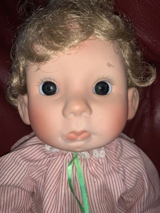 Vintage Lee Middleton Doll.  “Little Angel Face,  Christmas Girl 1979 2