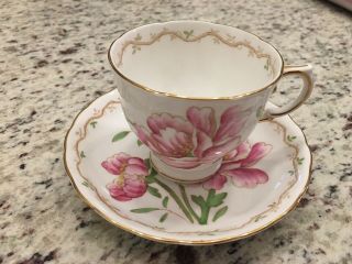 Vintage Tuscan Fine English Bone China - Made In England - Tea Cup And Saucer