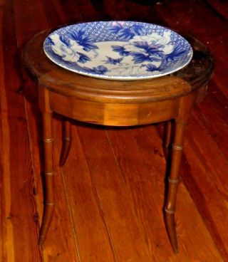 Antique Canton Blue & White Chinese Export Porcelain Charger W/ Wood Table Stand