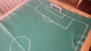 Subbuteo - Vintage 1950/60s Pitch And Goals