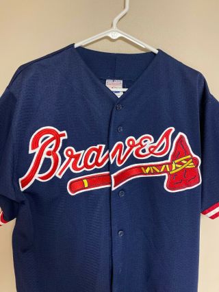 Men ' s vintage Majestic MLB Atlanta Braves blue jersey size L Missing 2 Buttons 2