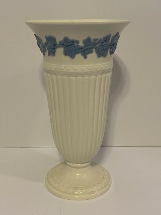 Vintage Wedgwood Of Etruria Barlaston Tall Vase Queensware Blue White
