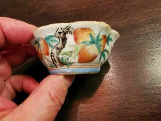 Small China Chinese Qing Dynasty Famille Rose Porcelain Cup W/ 9 Peaches