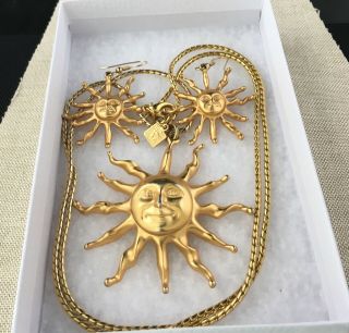 Vtg Signed Anne Klein Gold Tone Sun Necklace With Earrings Lion Hang Tag