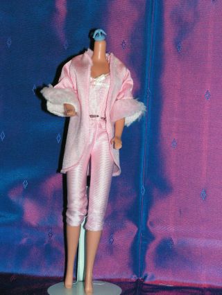 Barbie Vintage Vetement N°7084 Lingerie Francy Frills 1989