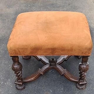 Antique 18th Century Carved & Turned Walnut Italian Renaissance Footstool Bench