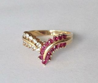 Vintage 14k Yellow Gold Diamonds And Ruby Ring Size 7.  75
