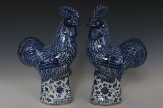 Fine Chinese Pair Blue And White Porcelain Roosters Statues