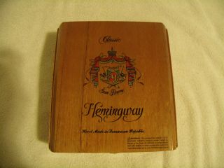 Arturo Fuente Hemingway Classic Empty Wood Cigar Box