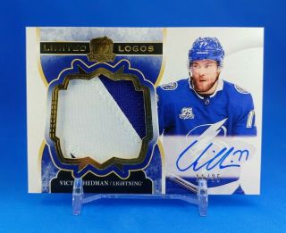 17/18 Ud The Cup Victor Hedman Ll - Vh Limited Logos Auto Patch Lightning /25