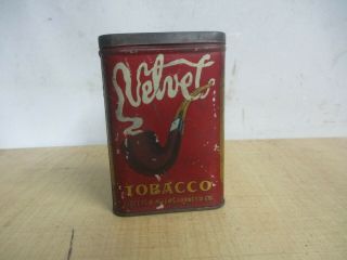Vintage VELVET POCKET Tobacco Tin Advertising GREAT GRAPHICS 2