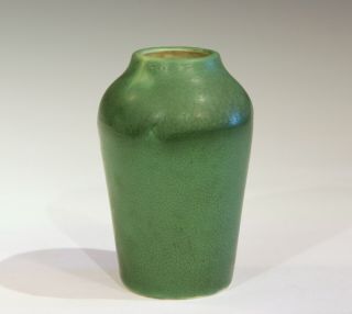 Antique Hampshire Pottery Hand Turned Vase Matt Green Arts & Crafts American 5 