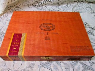 Vintage Cigar Box Padron No.  1 Serie 1926 Empty Wooden Storage Box Hand Crafted