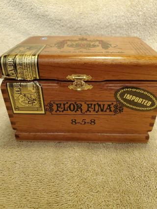 Arturo Fuente Flor Fina 8 - 5 - 8 Claro Handmade Wood Cigar Box Dominican Republic 2