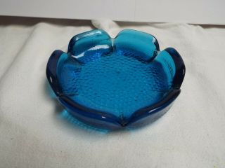Vintage 1950s Aqua Blue Glass Pebbled Ashtray Trinket Dish Bubble Bottom Mcm 6”
